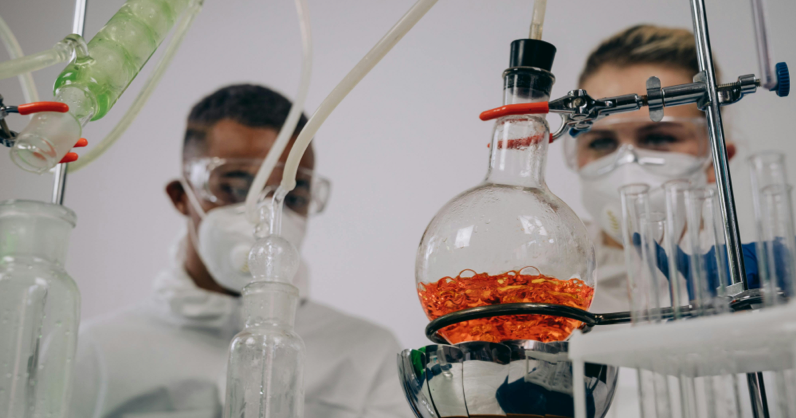 科研實驗室自動化,樣本處理機器人,液體處理機器人,移液分裝自動化、減少傷害