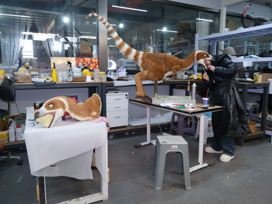 世界首例具身智能恐龍，開啟機器人娛樂化新賽道