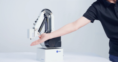 、MG400 的開箱與硬件介紹