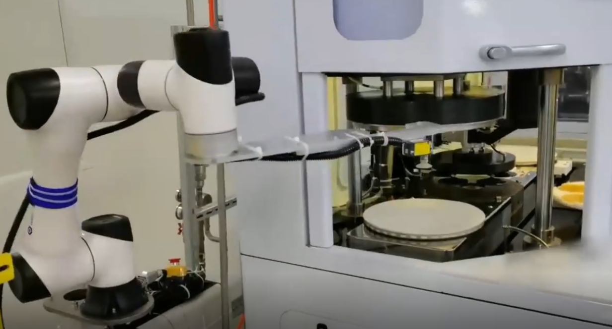 CR5協作機器人,裝配機器人,DOBOT越疆科技、LED 芯片蠟紙上下料